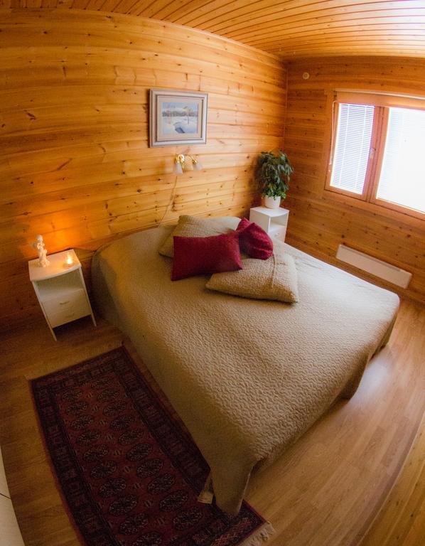 Kaamasen Kievari Kaamanen Zimmer foto